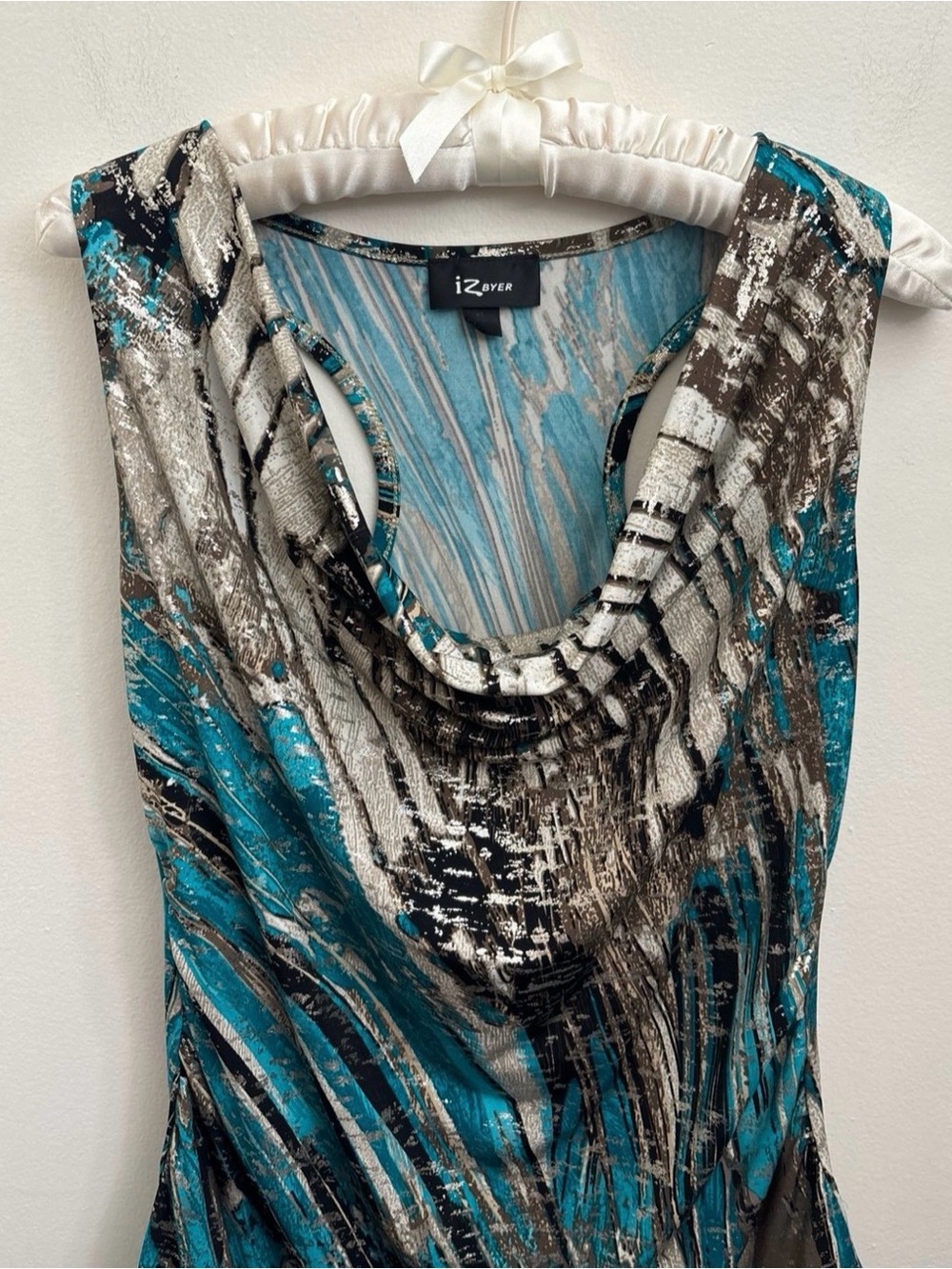 IZ Byer women’s XL tank top (Y2K style) - Picture 2 of 9